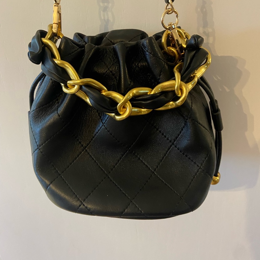 Elegant Black Leather Chain Strap Women's Bag 💥
